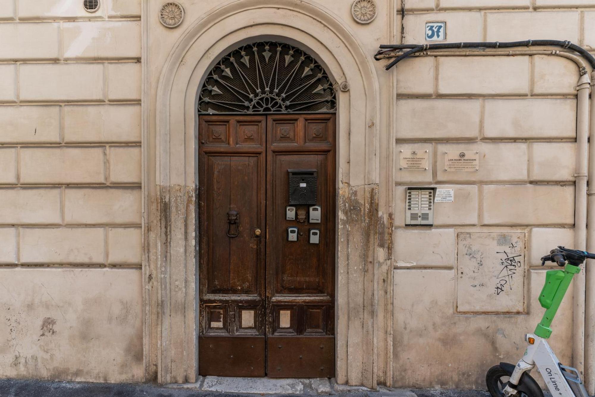 Colonna Suite - Rome Trastevere Экстерьер фото